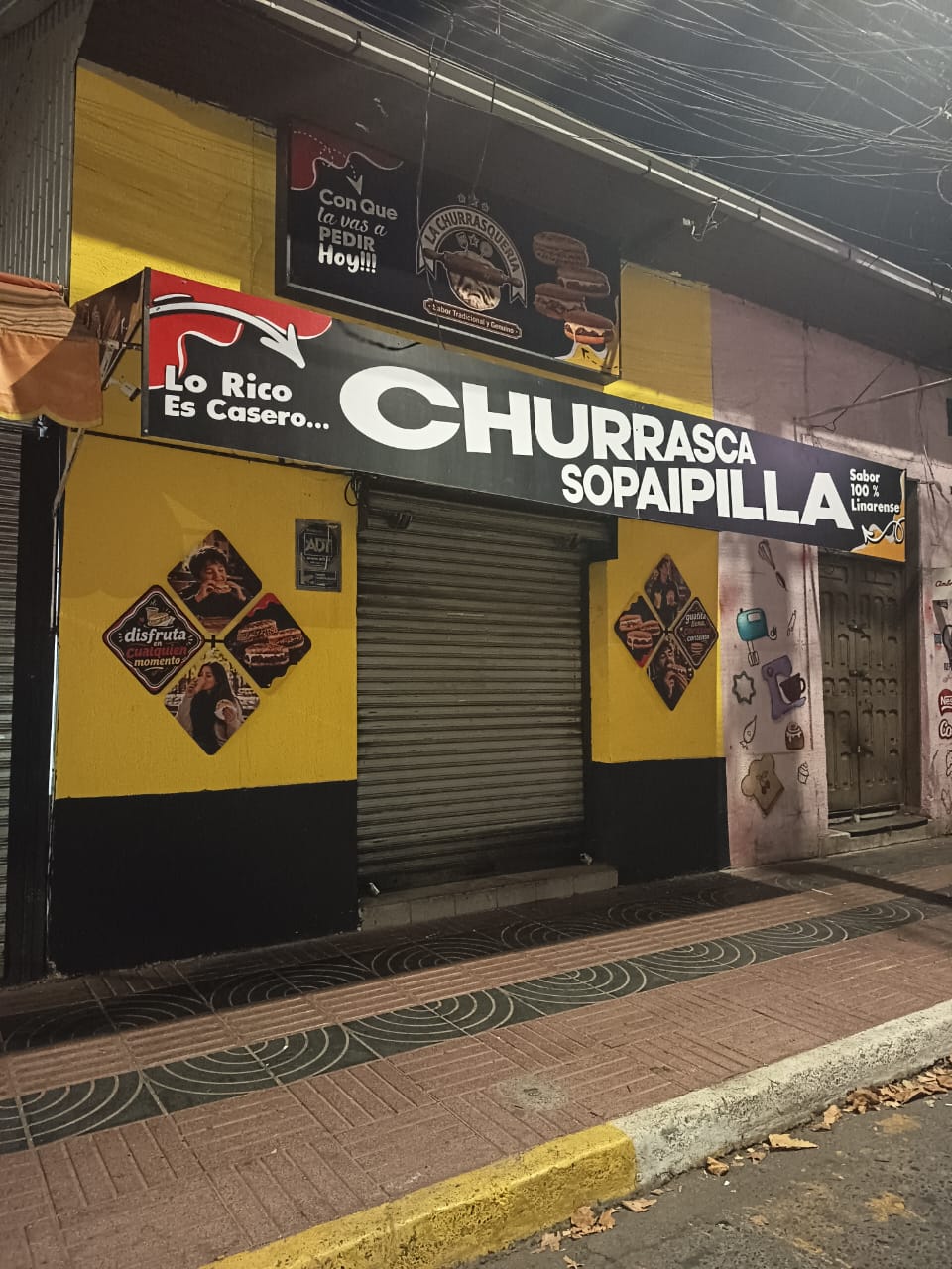 Fachada del local de noche
